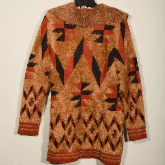 Black Rivet Brown Fuzzy Metallic Buckle Side Shawl Collar Cardigan Sweater Sz M - Picture 3 of 3
